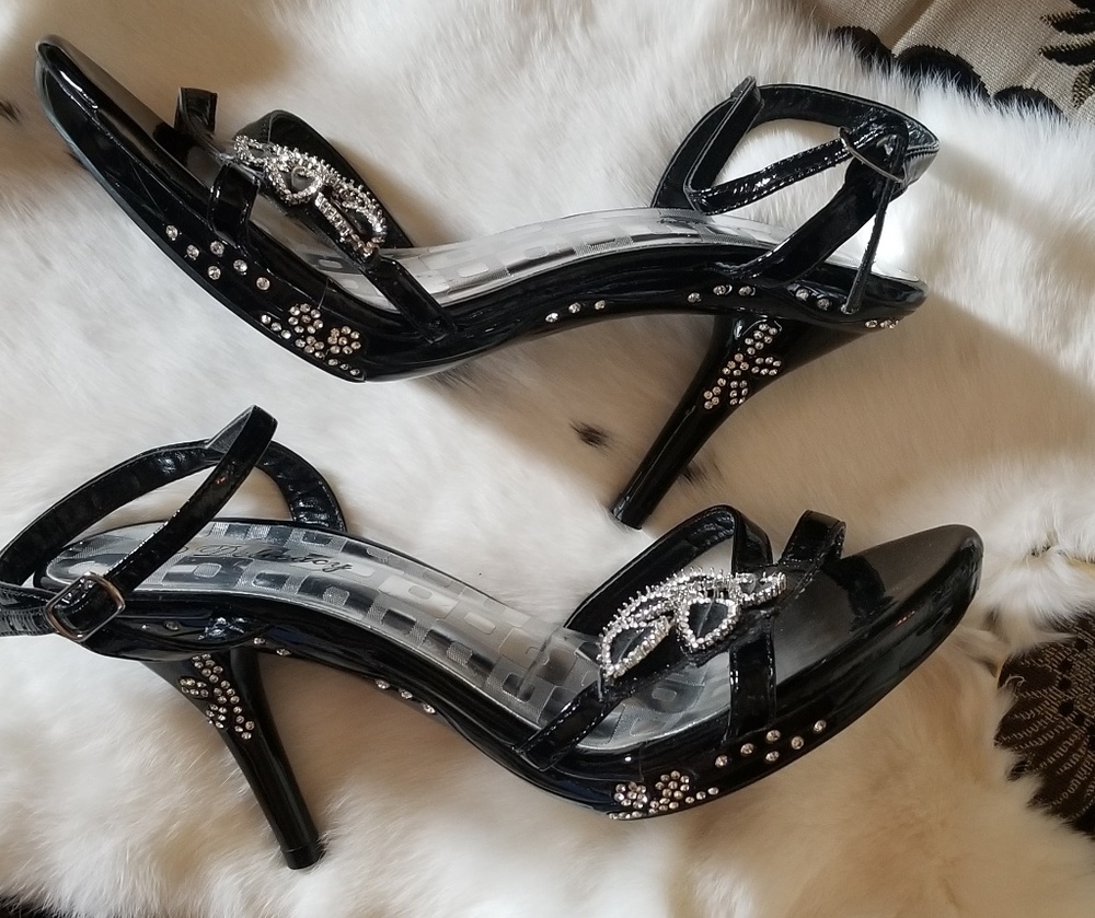 Sexy Embellished Heels, so comfortable!
